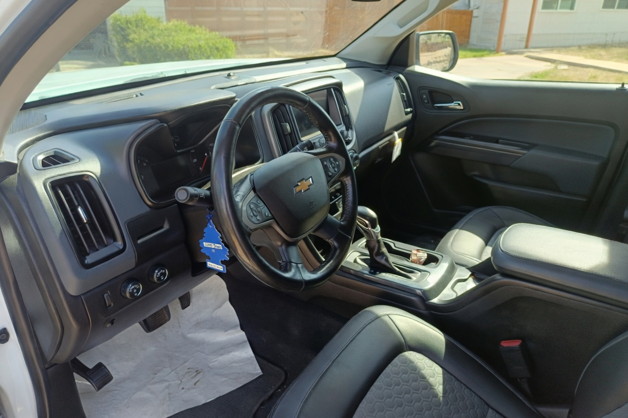 2022 Chevrolet Colorado Z71 4x4 5