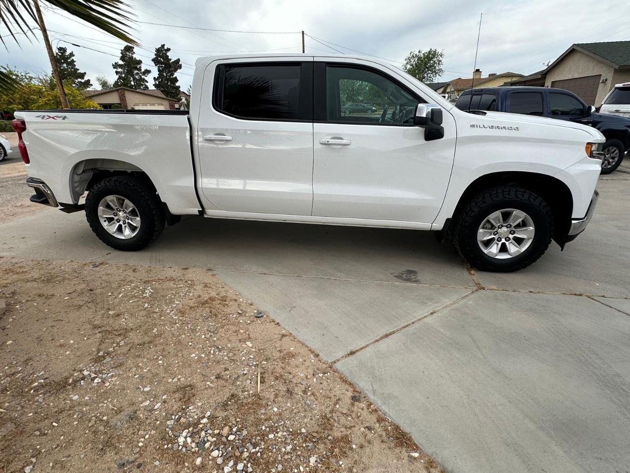 2022 Chevrolet Silverado 4x4 3